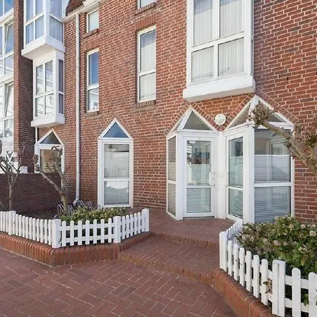 Appartamento Luettji Dame 5 *